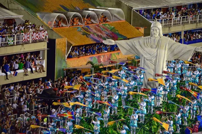 Celebrating carnival in Rio de Janeiro is one of the best activities in Brazil