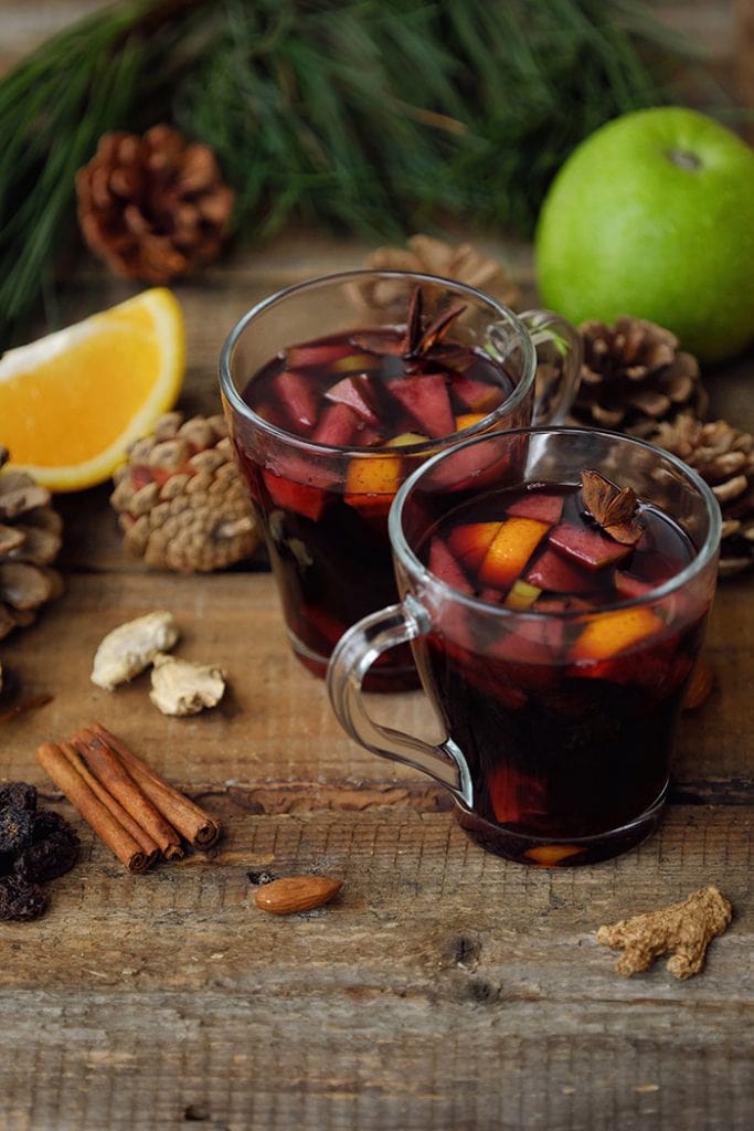 Vinho quente, tropical mulled wine from Brazilian