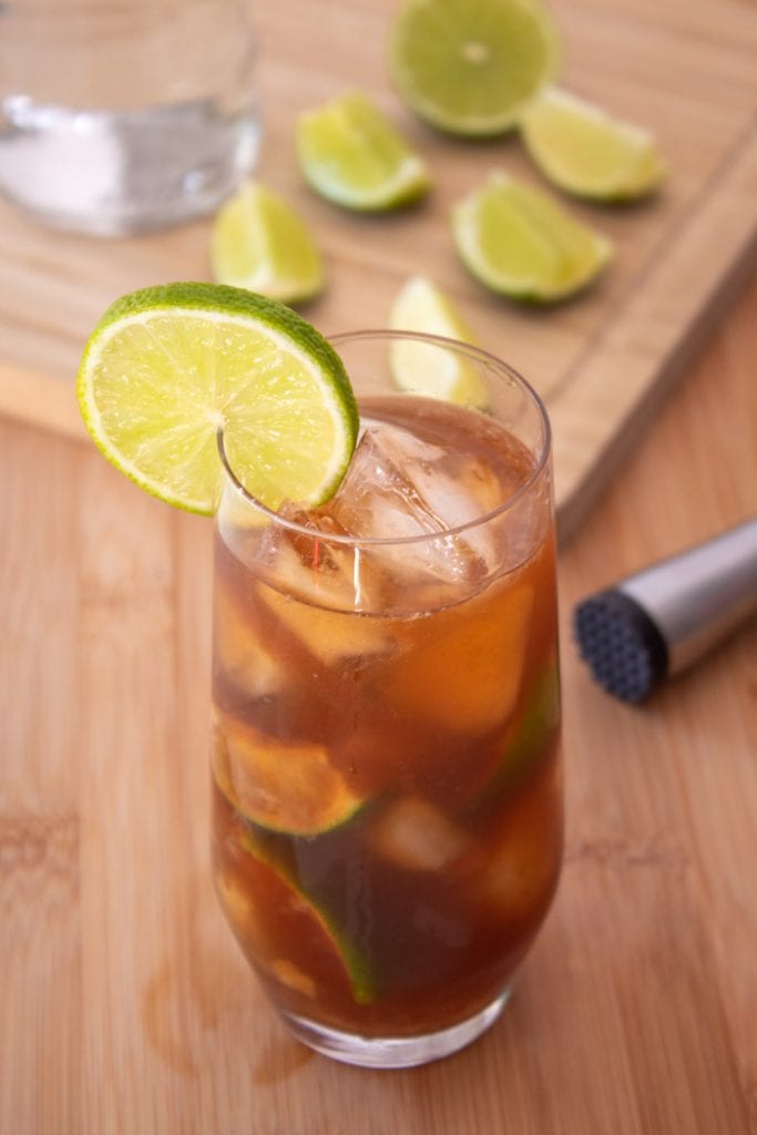 Caipirissima recipe with brown sugar