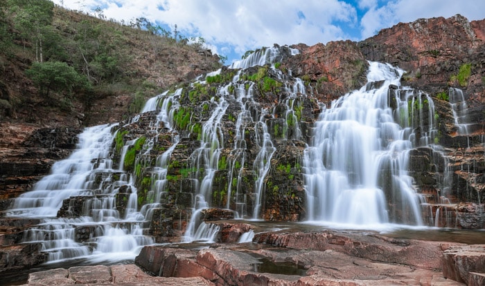 Catarata Couros a Chapada dos Veadeirosban, Goias