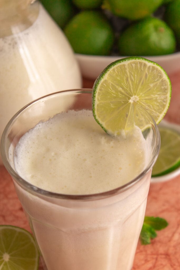 Brazilian Lemonade Recipe - Brazilian Limeade • I Heart Brazil