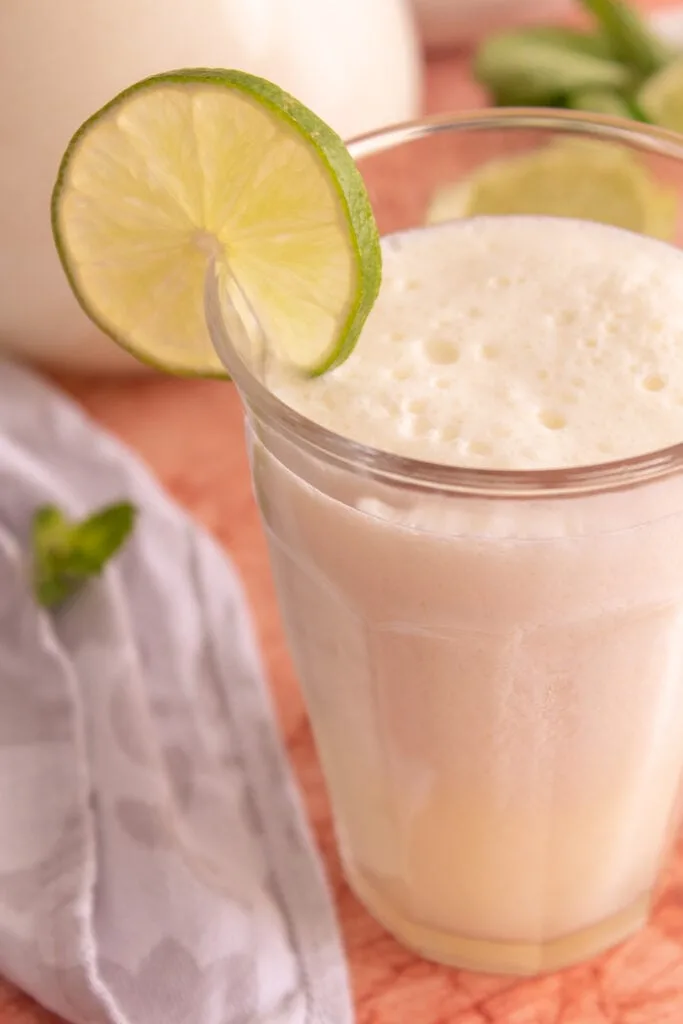 Brazilian lemonade with condensed milk