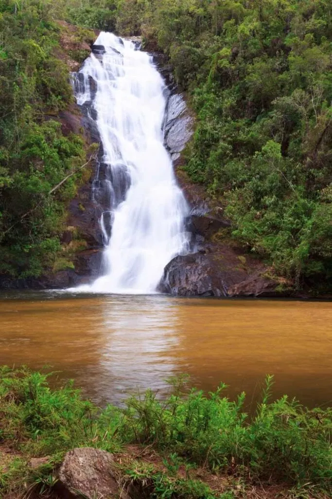 Santo Izidro Falls in São Paulo