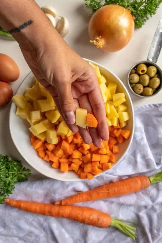 How big to cut the vegetables for the potato salad