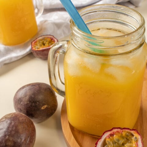 How to juice passion fruit