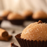 Vanilla brigadeiro balls