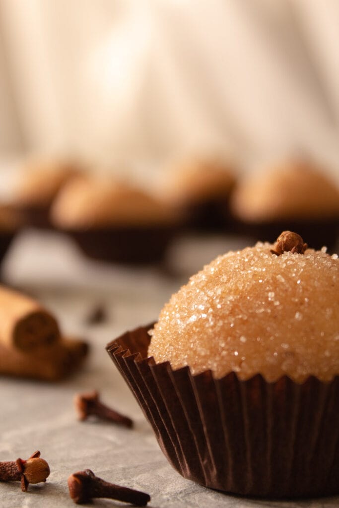 Vanilla brigadeiro balls