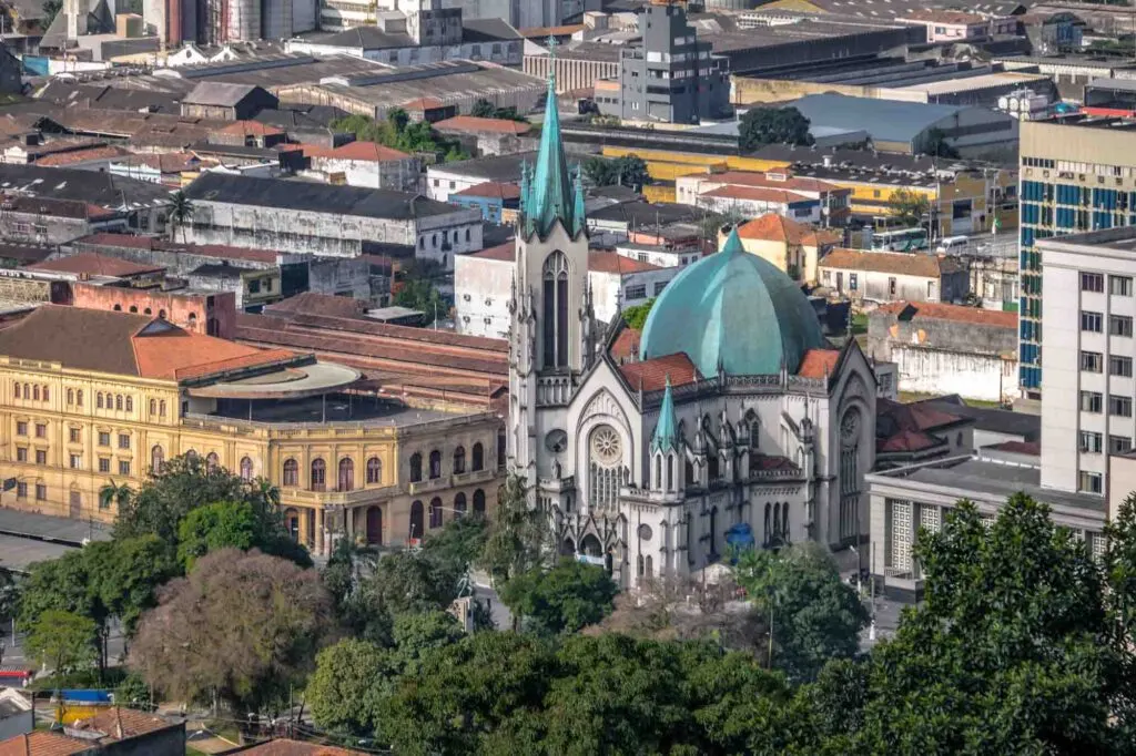 Going on a city tour with Linha Conheça Santos is one of the best things to do in Santos, Brazil